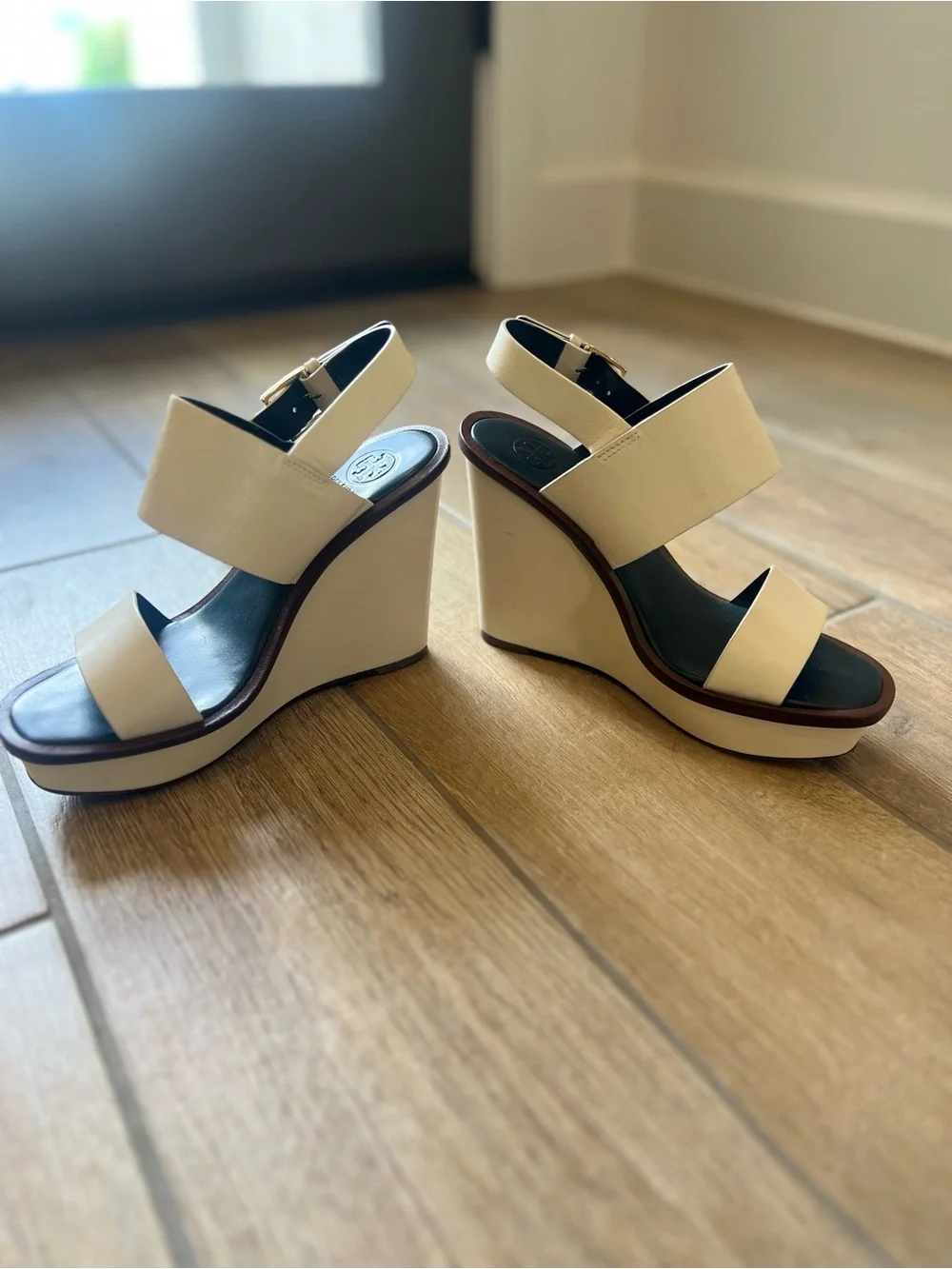 Tory Burch tory burch